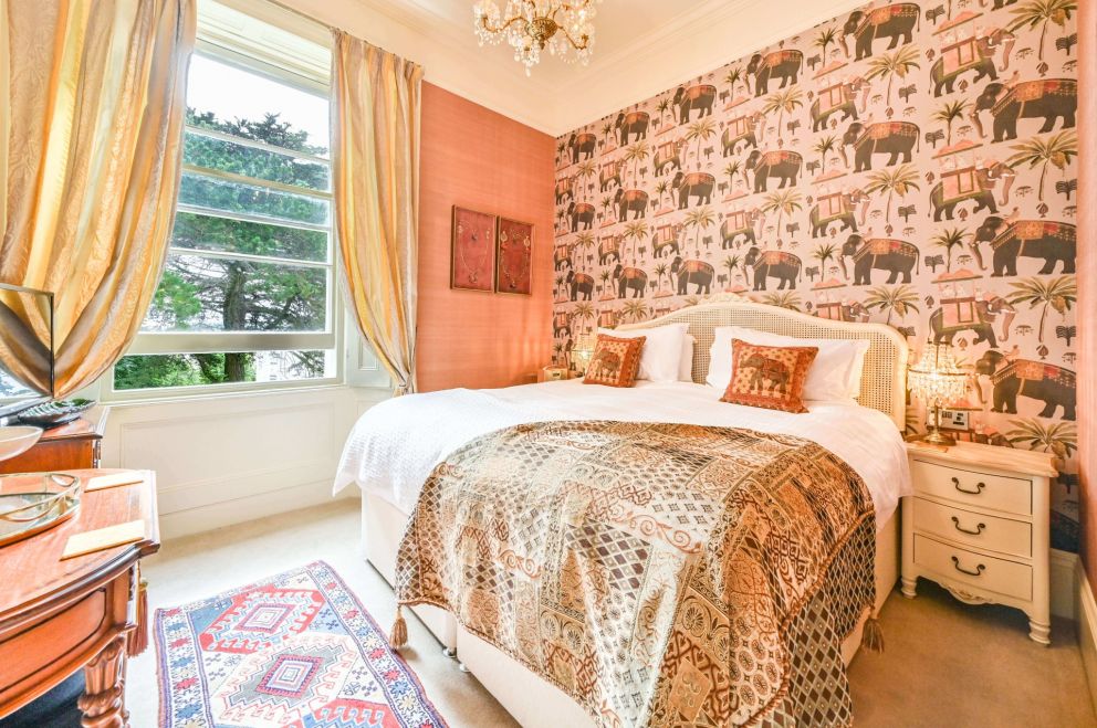 Apartment 6 - Bedroom. The Muntham Luxury Holiday Apartment rental in Torquay