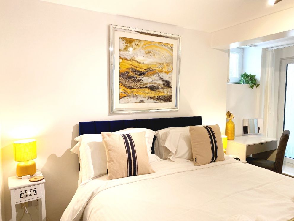 No. 1 Marina Court holiday apartment Torquay