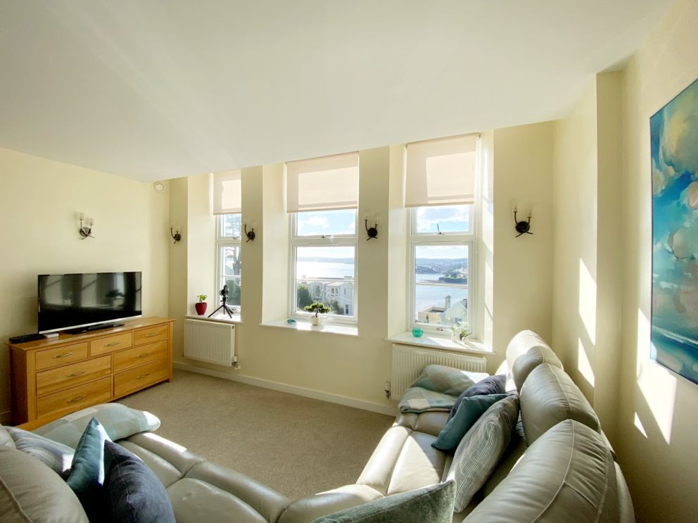 Spacious Living Room with a fantastic view - Sea View Apartment, 7 Ellington Court, Torquay