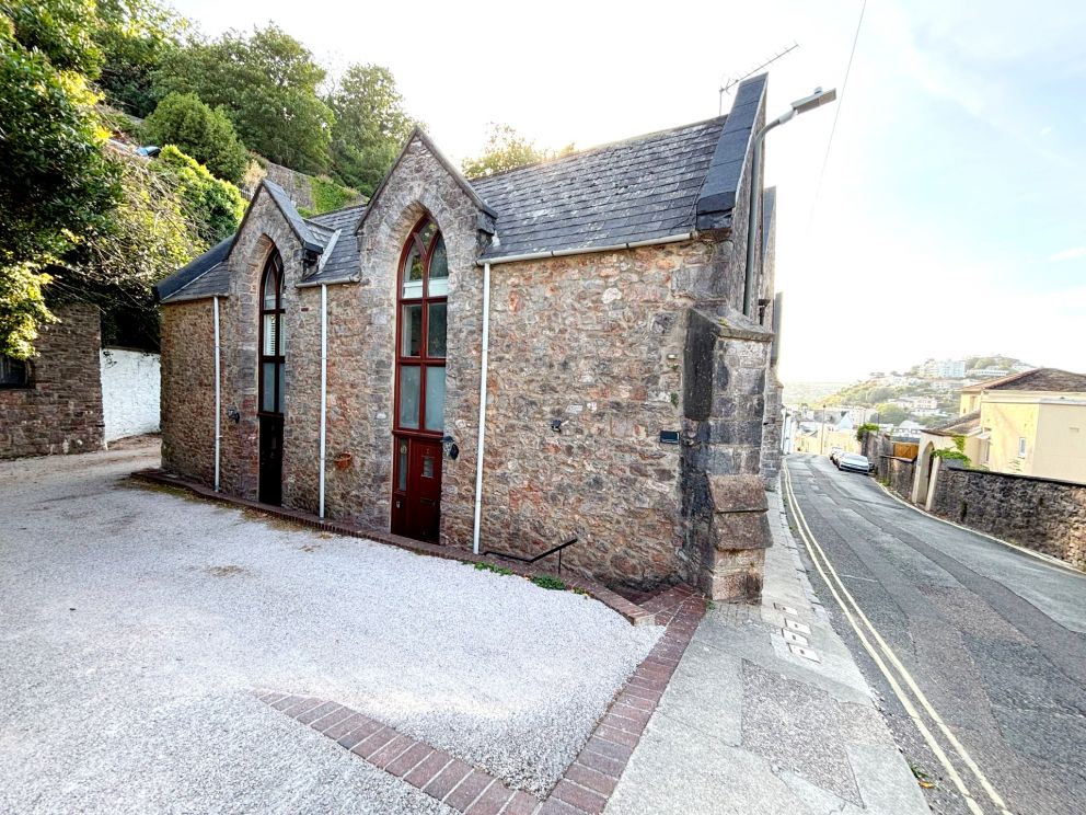 The exterior of 1 Torwood Gables Torquay