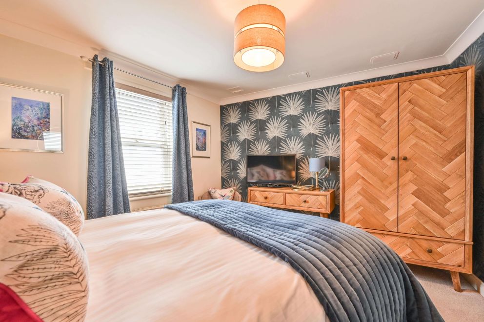 The Lisburne Plac Town House - 2nd Bedroom with lots of storage space