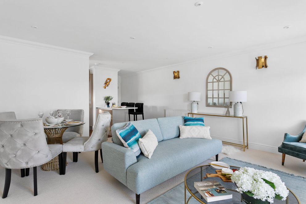 Spacious Open Plan Living Space - Sea View Suite, The Corbyn Apartments, Torquay.