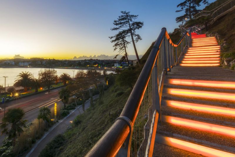 Rock Walk - links St Luke's area of Torquay to Torquay seafront.